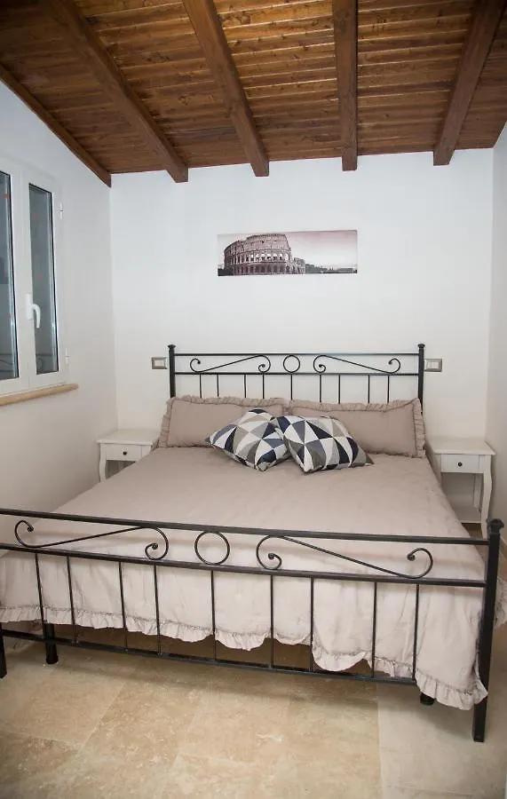 Casa Vacanza Colosseo 2 Rome Italy